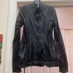 Lululemon lightweight jacket